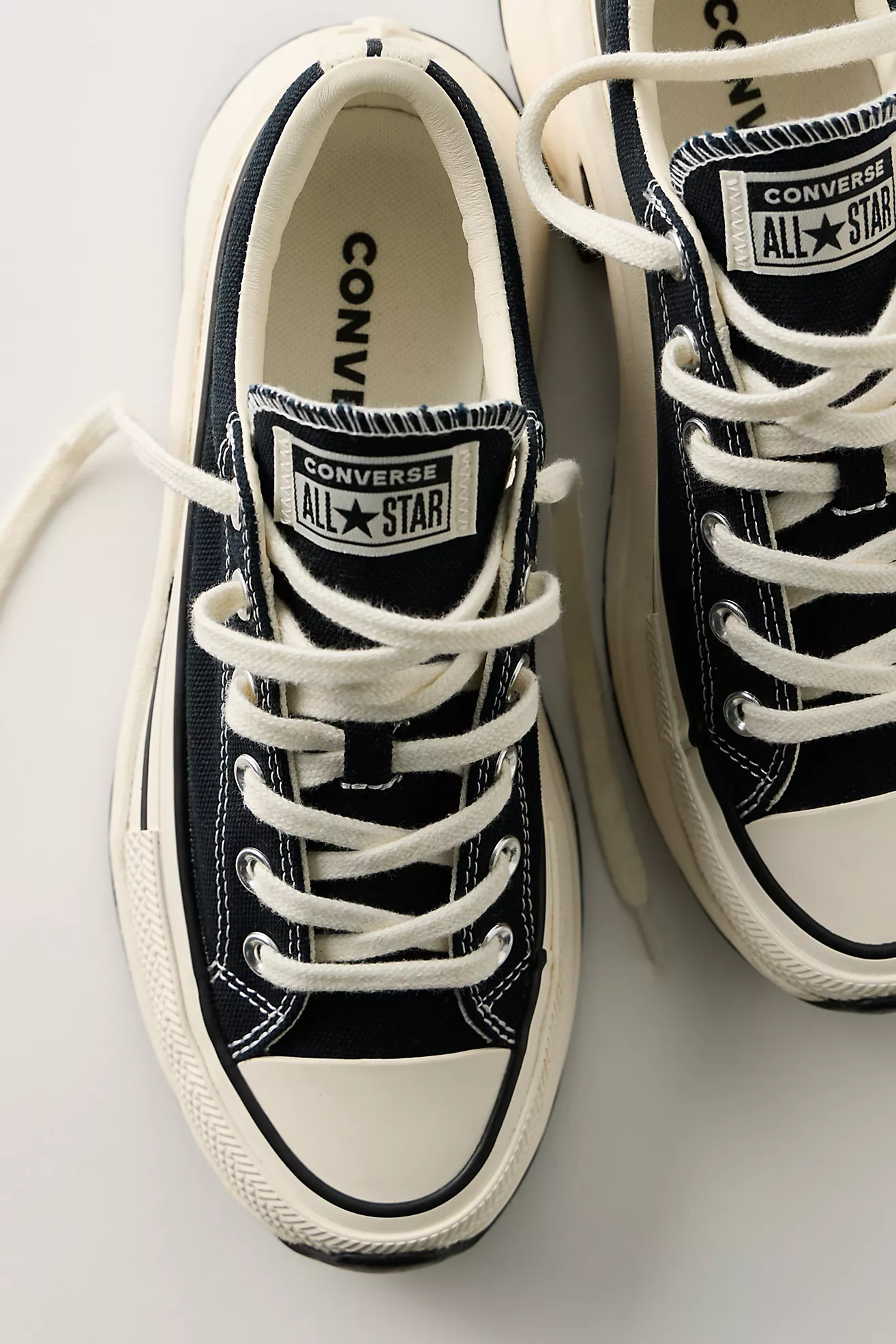 Converse Run Star Crush Sneakers