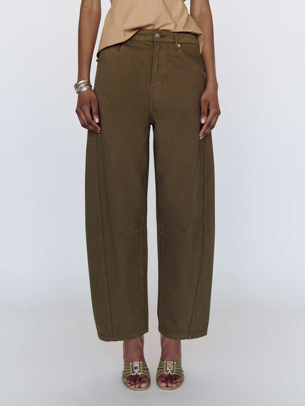 Tyler Mid Rise Barrel Jeans