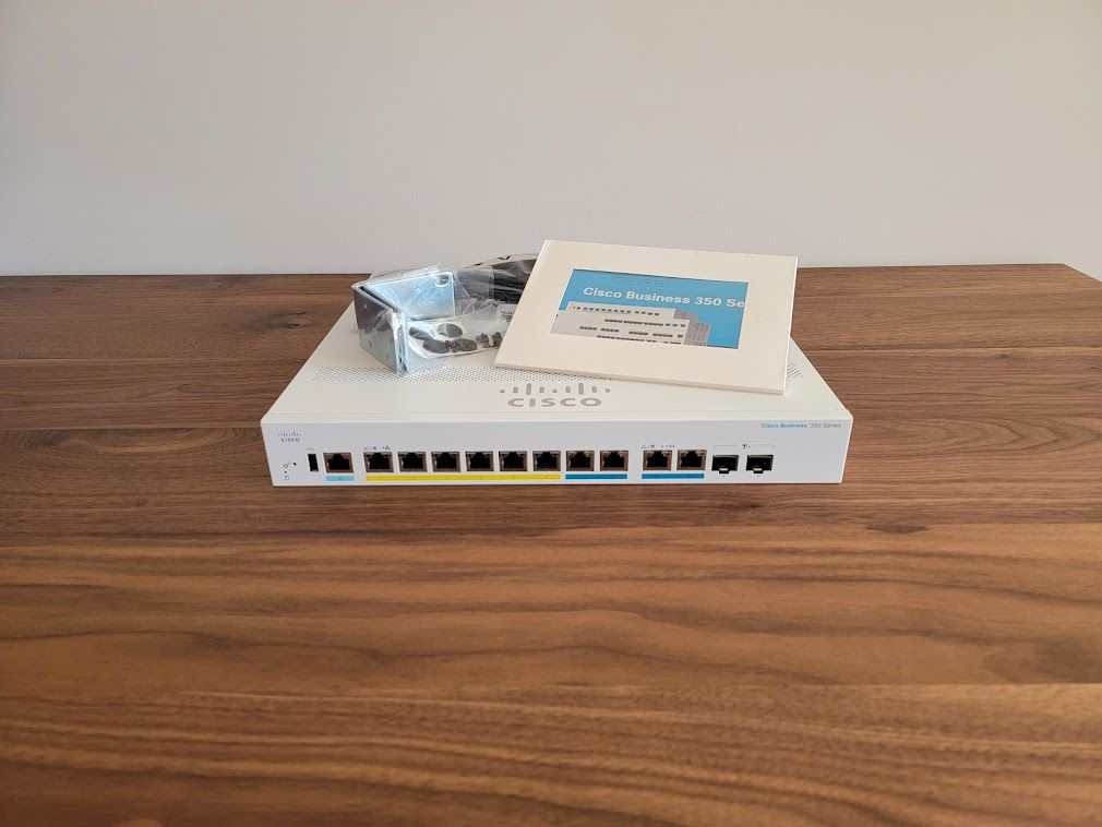 Cisco CBS350-8MGP-2X hero image