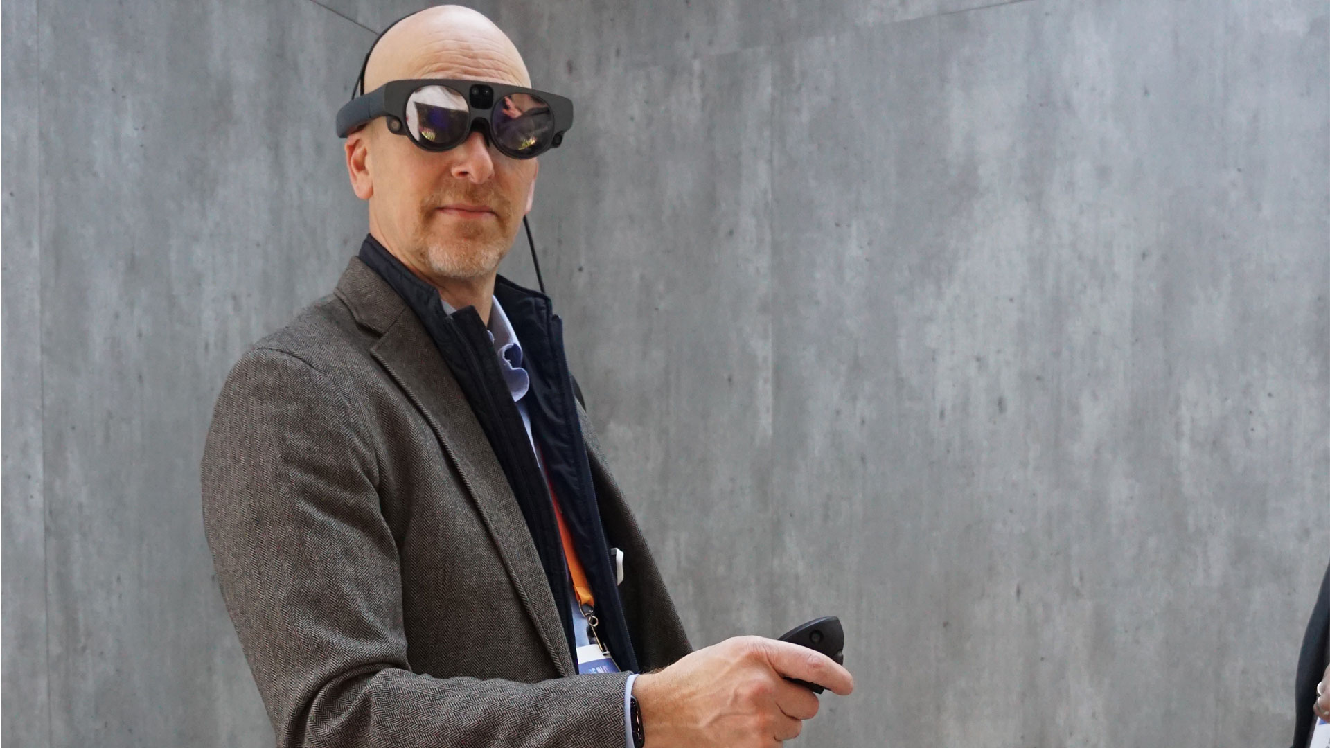 Lance Ulanoff wearing Magic Leap 2