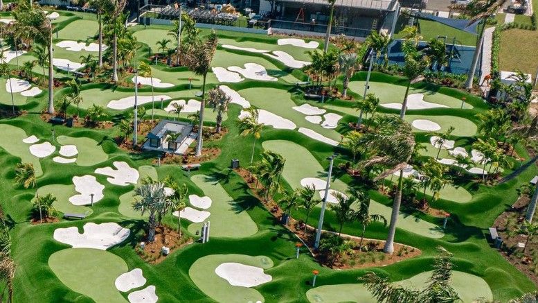 Tiger Woods&#039; new 18-hole putting courses