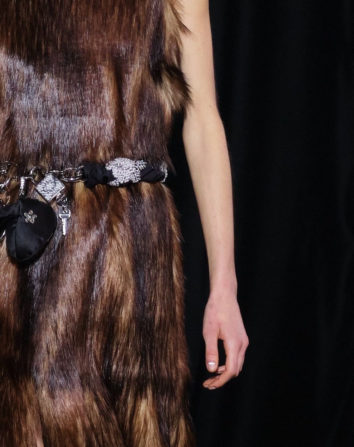 Model walking Simone Rocha A/W 2025 runway