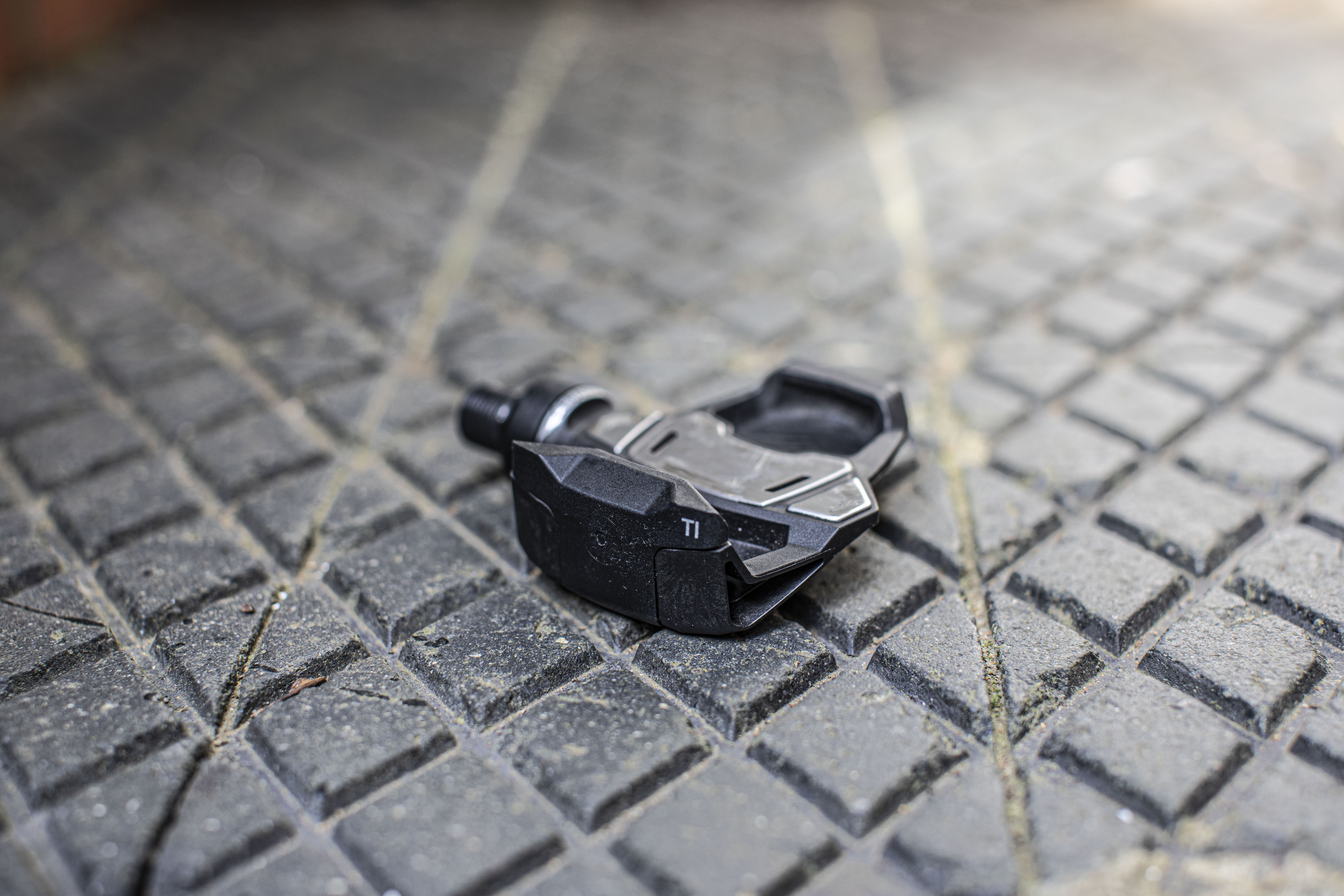 Single Look Keo Blade Ceramic Ti pedal