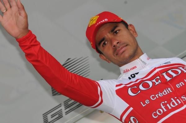 Colombia's Leonardo Duque (Cofidis) is the new sprint classification leader.