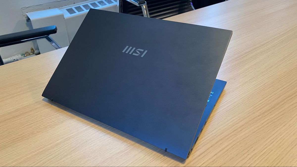 MSI Prestige 16 AI Evo