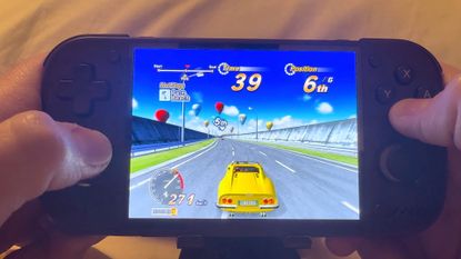 Retroid Pocket Nova running Outrun 2006.