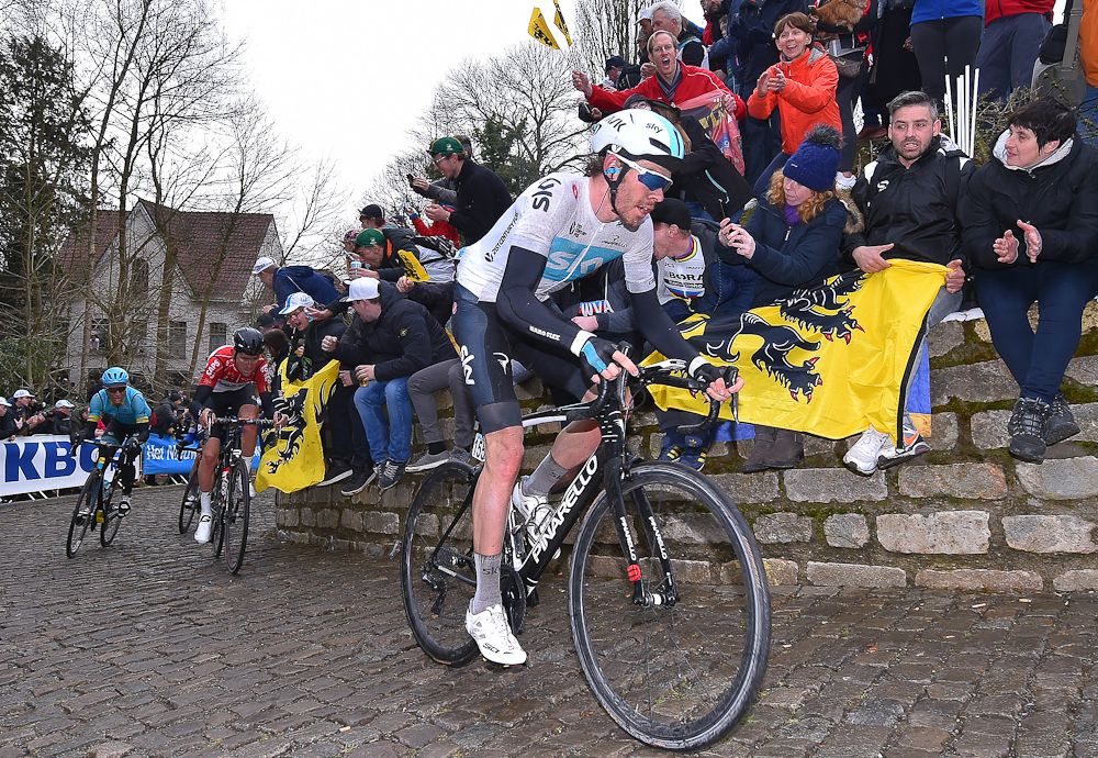 Luke Rowe (Team Sky) climbs on the cobbles at Tour of Flanders