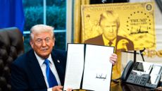 President Donald Trump signs order setting up special visa for wealthy people