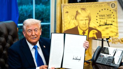 President Donald Trump signs order setting up special visa for wealthy people