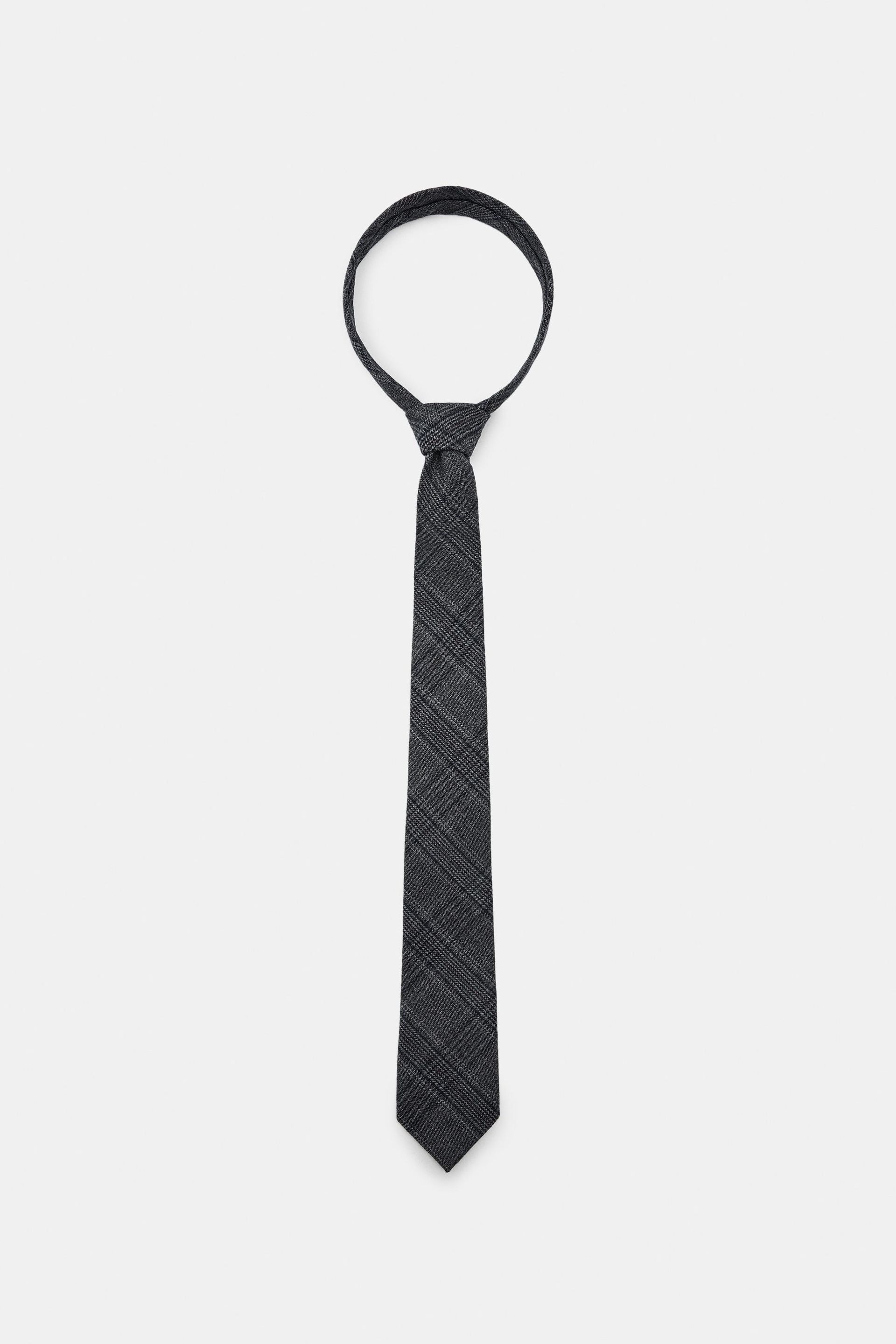 Plaid Tie With Wool