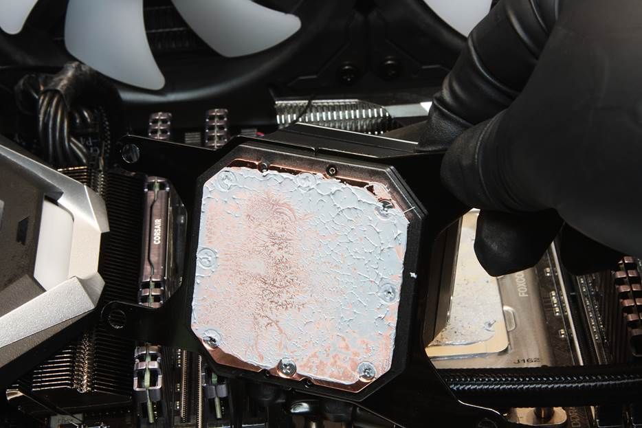 : Corsair H170i Elite Capellix