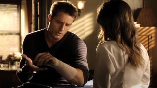 Justin Hartley on Hart of Dixie