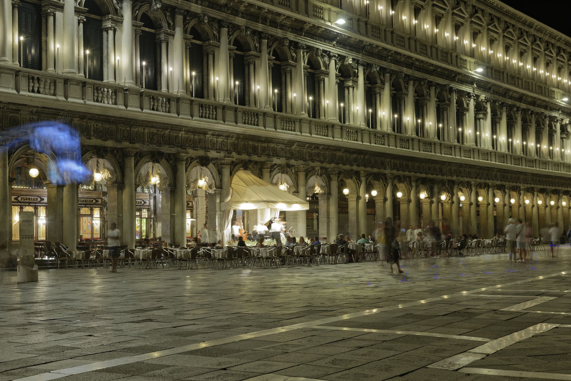 GuruShots - Travel Tales 2025