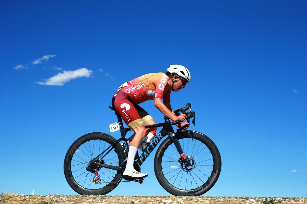 Olympic Champion Anna Kiesenhofer on a 159km solo breakaway at Ceratizit Challenge