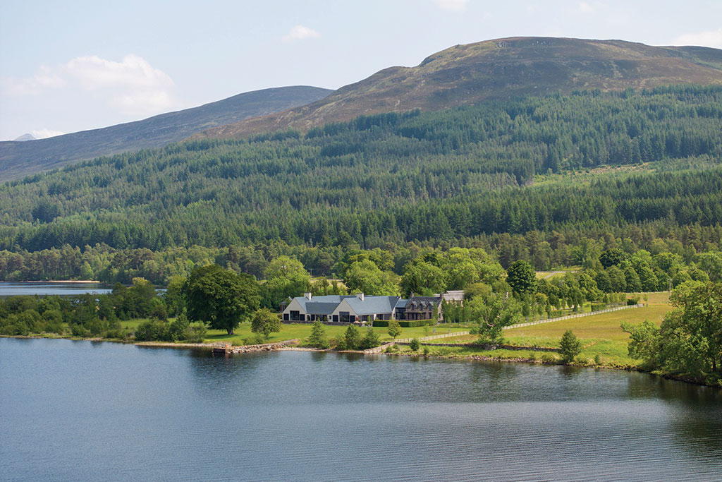 Property for sale with mountain view: Carie, Rannoch, Pitlochry, Perthshire