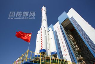 Shenzhou 9 Ready for Transshipment