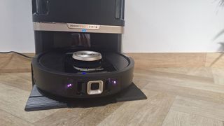 Shark PowerDetect robot vacuum at IFA