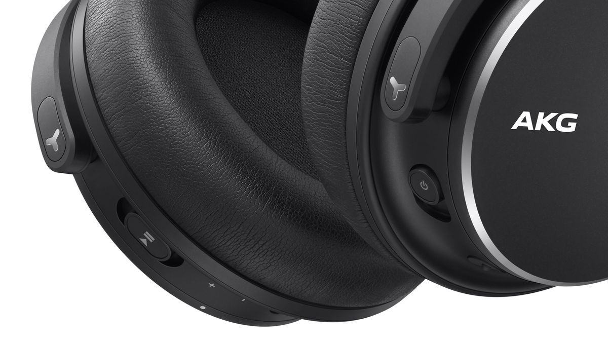 AKG Y600NC review What HiFi?
