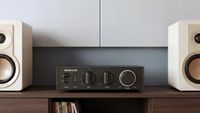 FiiO Level 1 desktop amplifier