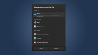 Windows 11 con la nuova funzione Apri con