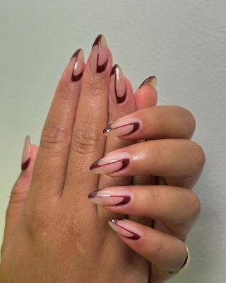 @nailartbyqueenie black cherry nail art