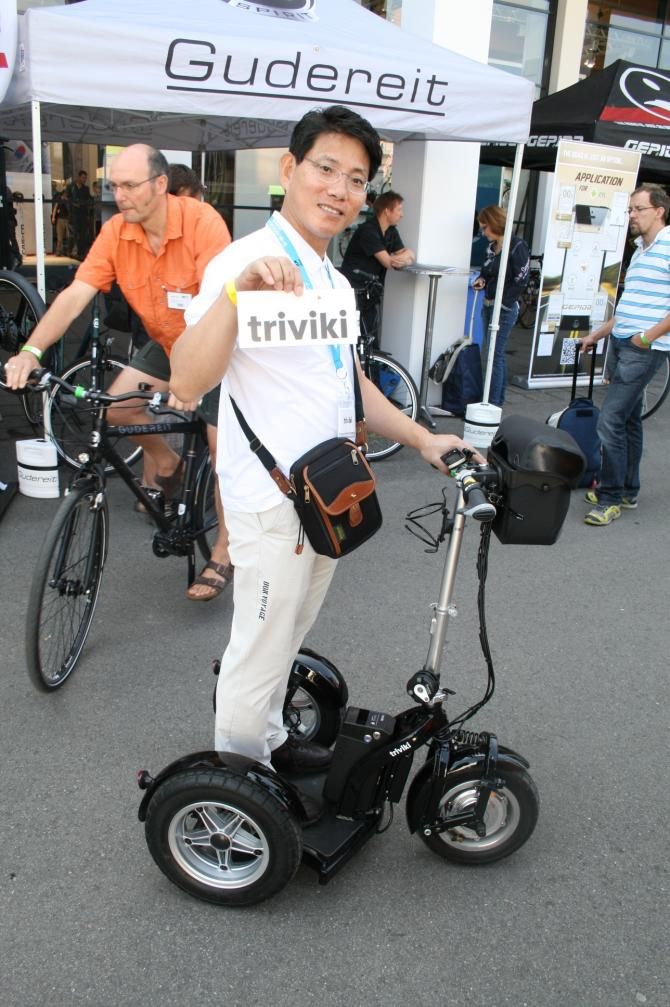 The triviki is like a three wheeled segway, it also has an amazingly tight turning circle
