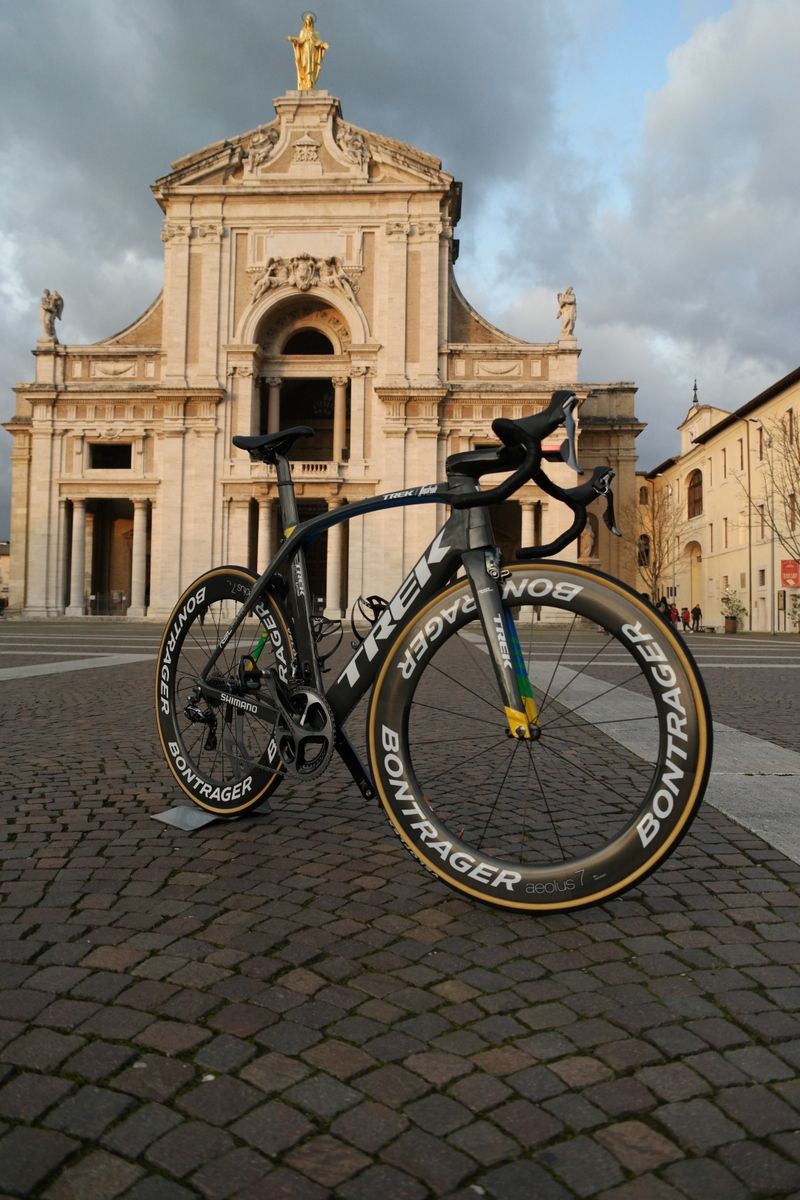 Fabian Cancellara's charcoal Trek Madone for his final Milan-San Remo
