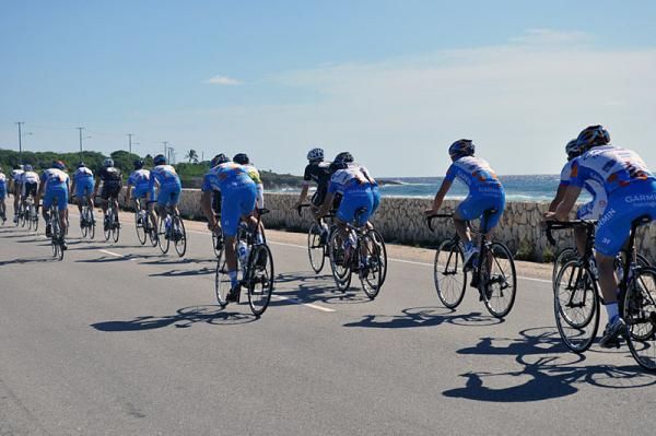 Garmin-Cervelo riders upped the pace along the coastline