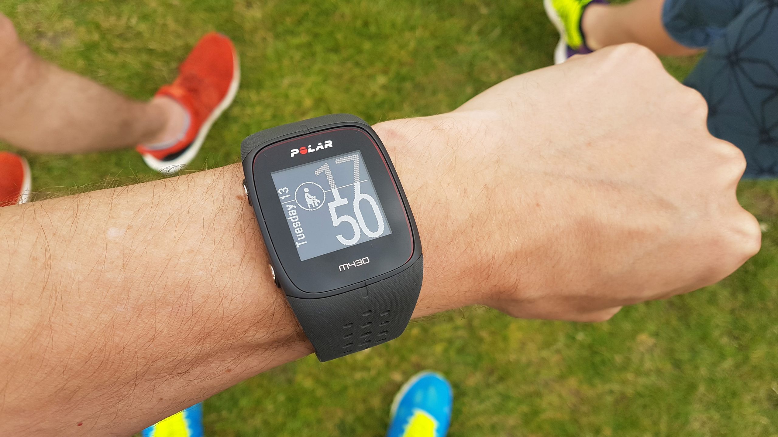 polar m430 vibration einstellen Polar M430 Wrist-based Heart Rate GPS Watch w/ Smartphone Notifications |  Gadget Explained Reviews Gadgets | Electronics