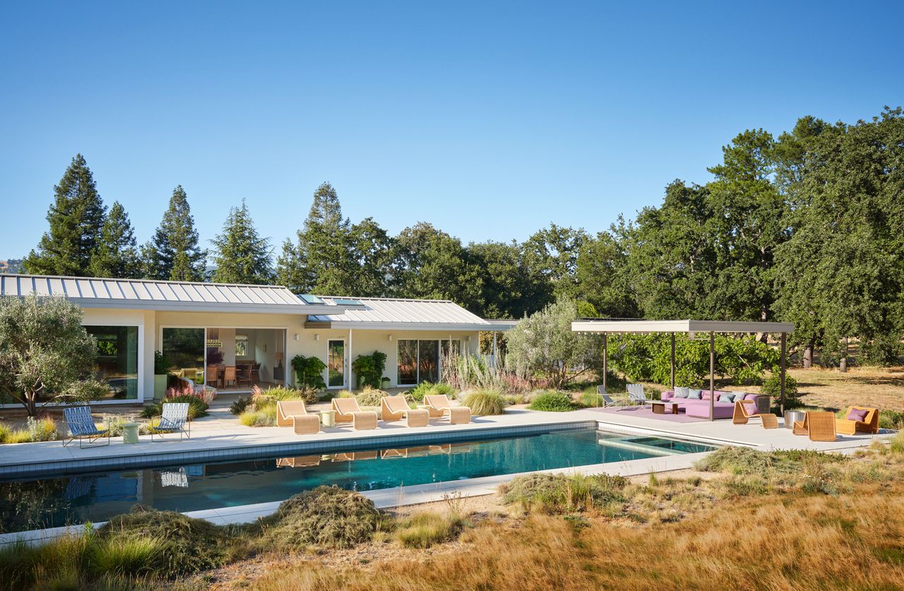 House with pool in Sonoma