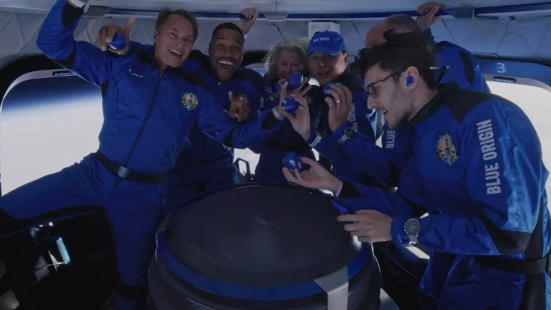 This Is Heaven Watch Michael Strahan And Crew Float In Space In This Blue Origin Launch 