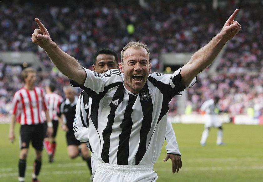 Alan Shearer without a shirt sponsor