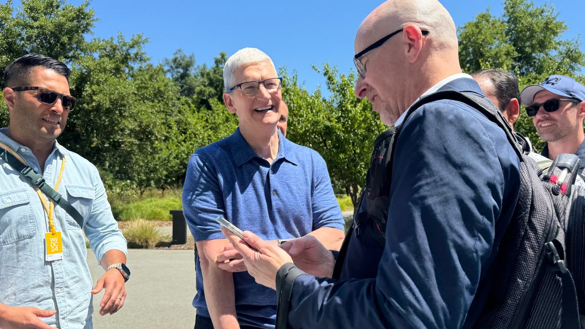 Tim Cook: I’ll Leave Apple When My Inner Voice Tells Me To