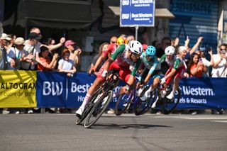 How it happened: Surprise drama on pancake flat stage 15 of Giro d'Italia 2026