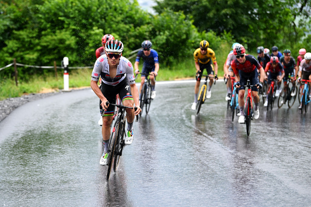 Remco Evenepoel attacks late on stage 3 of the 2023 Tour de Suisse