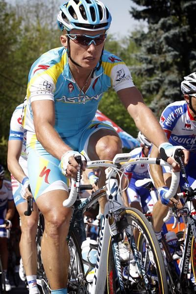 Alexandre Vinokourov (Astana) wound end the day just shy of the podium in 4th place.
