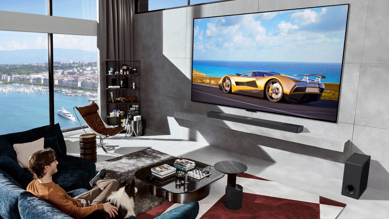 LG OLED M4 lifestyle image