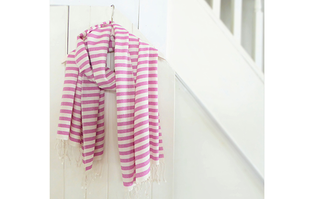plum-and-ivory