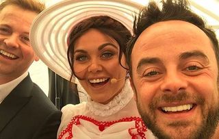 Scarlett dressed as Mary Poppins with Ant & Dec