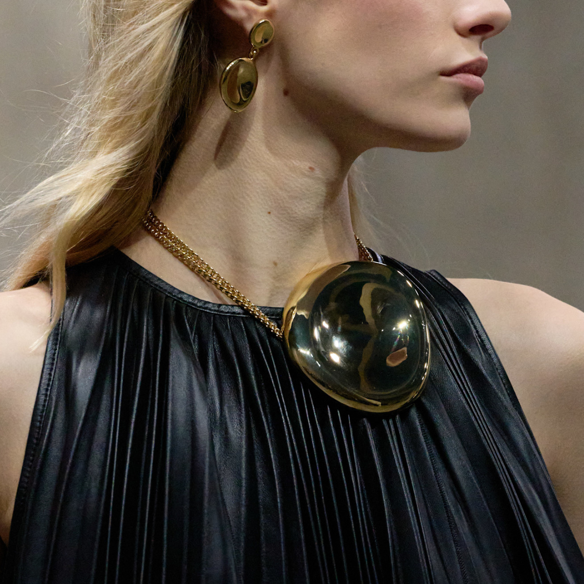 Image of the autumn jewellery trends 2026