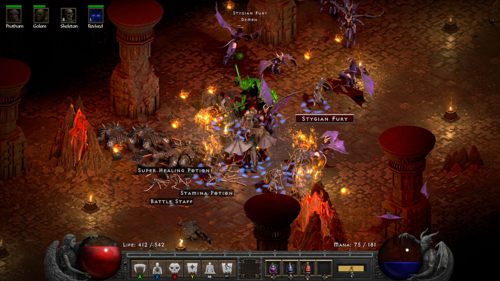 Diablo 2 Necromancer in battle