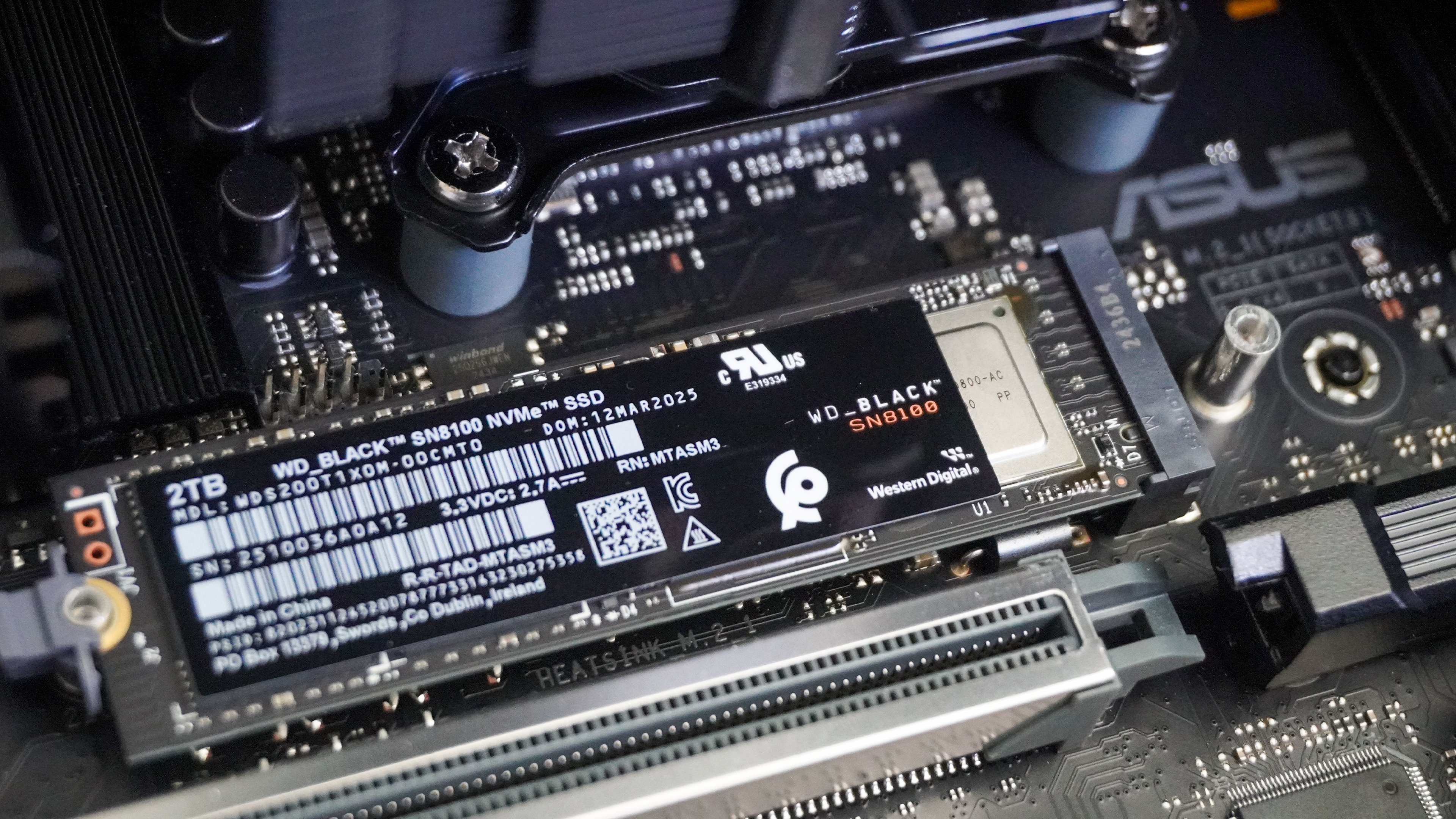 WD_Black SN8100