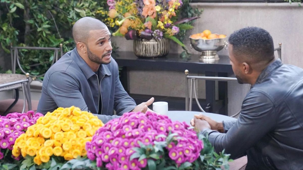 Nathan Owens and Sean Dominic as Damian and Nate talking in The Young and the Restless