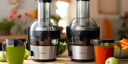 We tried the Philips Viva Centrifugal Juicer, which do everything expensive juicers can for £70 | Ideal Home