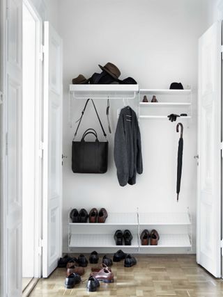 Hallway storage by String