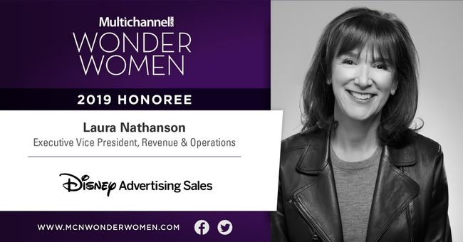 Laura-Nathanson-WW-Twitter-20005