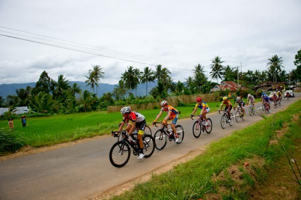 Riders pass the soil of west Sumatra