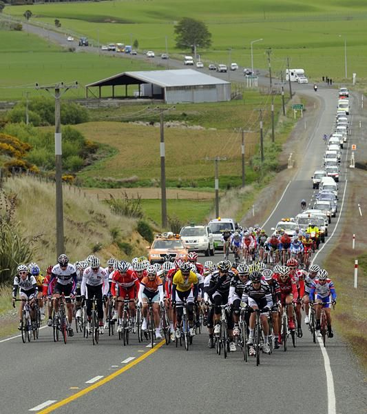 The tour snakes north to Tuatapere