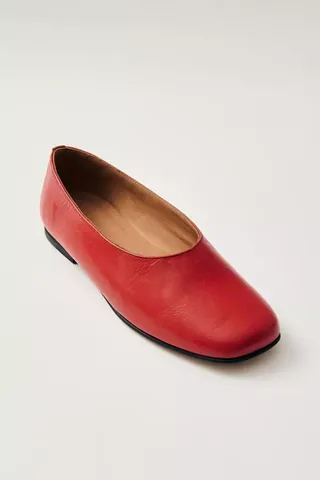 Alohas, Edie Leather Ballet Flat