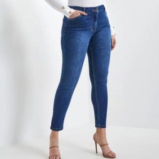skinny blue jeans